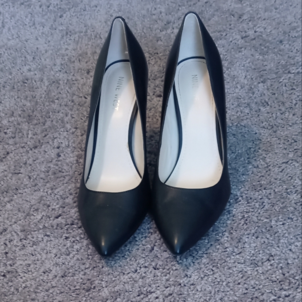 (SOLD) Nine West Heels